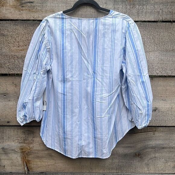 Zara Women's White Blue Stripes V-Neck Balloon Sleeve High Low Blouse Medium NWT - Picture 4 of 6